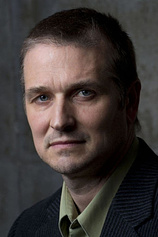 picture of actor Jonathan Goad