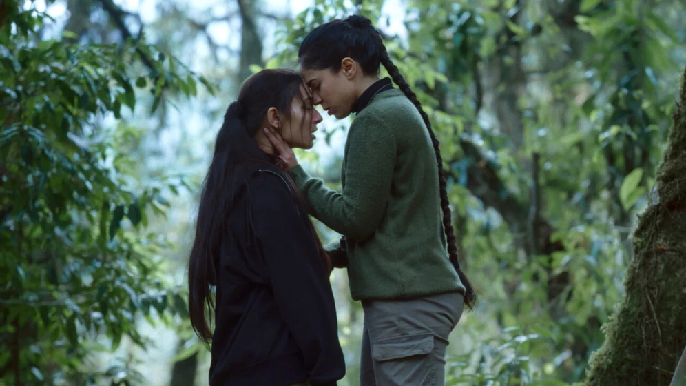 Prasanna Bisht y Mansi Multani en bokshi