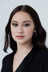 picture of actor Lola Tung