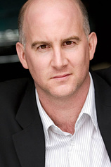 picture of actor Sean Devine