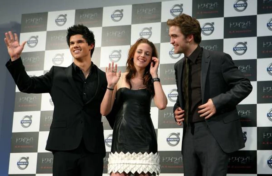 Kristen Stewart, Robert Pattinson y Taylor Lautner en La Saga Crepúsculo: Luna Nueva