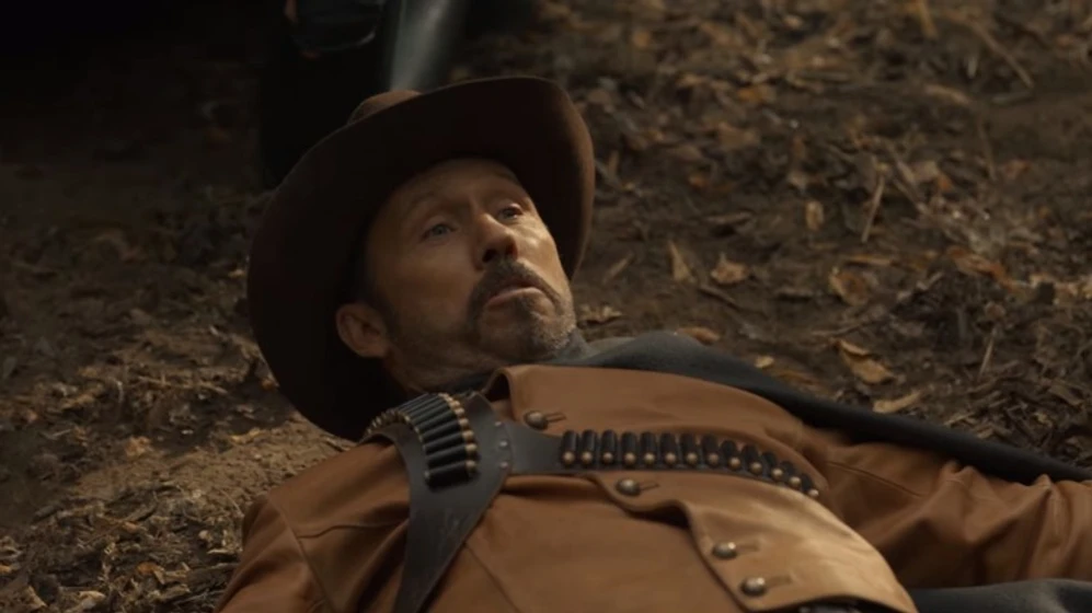 Jeffrey Donovan en r-i-p-d-2-la-rebelion-de-los-condenados