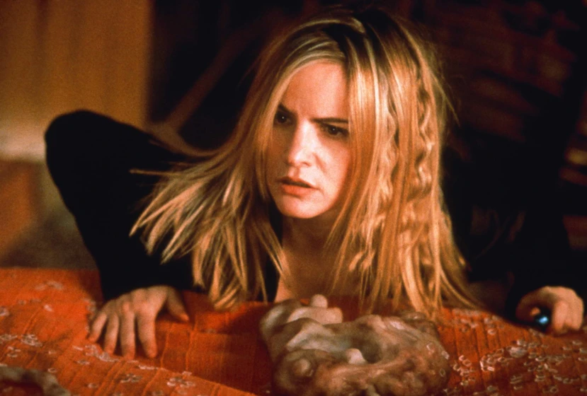 Jennifer Jason Leigh en existenz