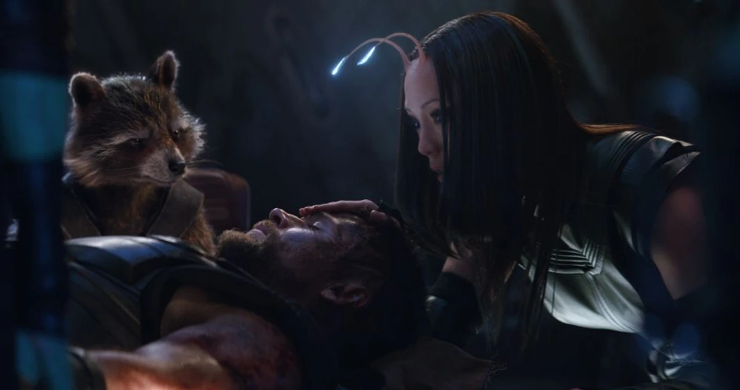 Chris Hemsworth y Pom Klementieff en Vengadores. Infinity War