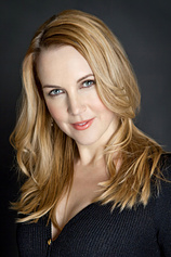 photo of person Renée O'Connor