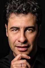 photo of person Alejandro Román