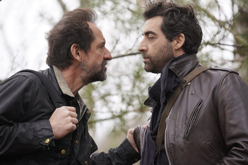 Stéphane De Groodt y Giovanni Cirfiera en Un Lío Inesperado