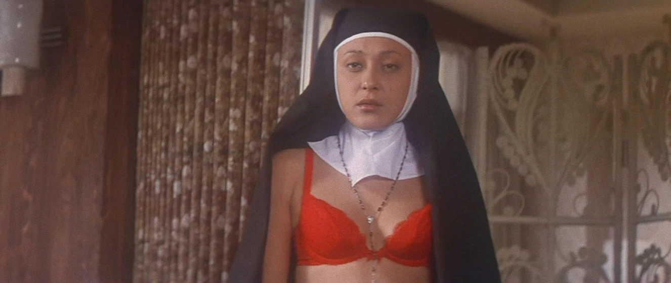 Luna Takamura en cloistered-nun-runa-s-confession