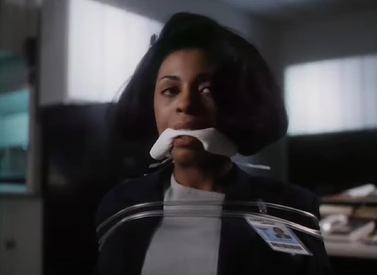 Khandi Alexander en fase-terminal