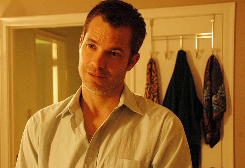 Timothy Olyphant en Elektra Luxx
