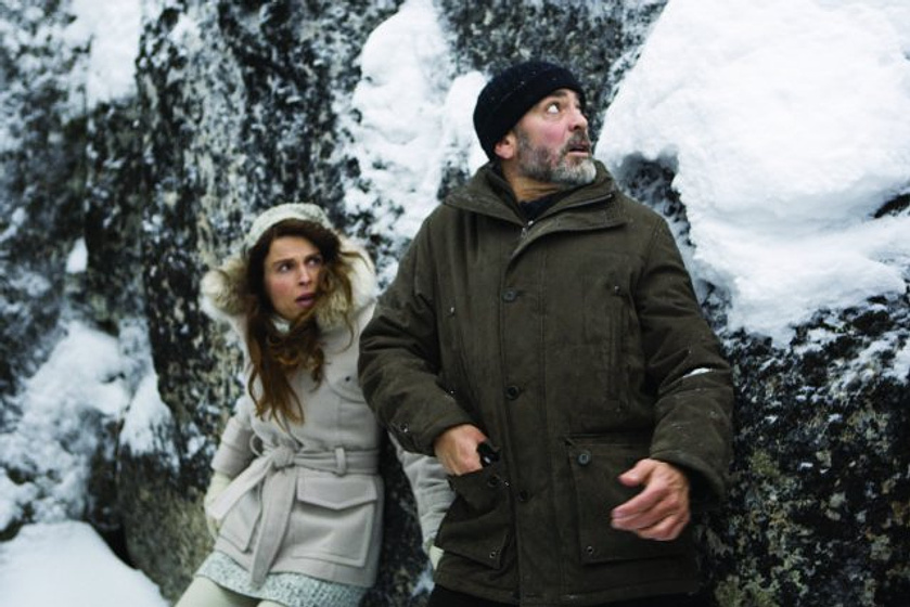 George Clooney y Irina Björklund en El Americano (2010)