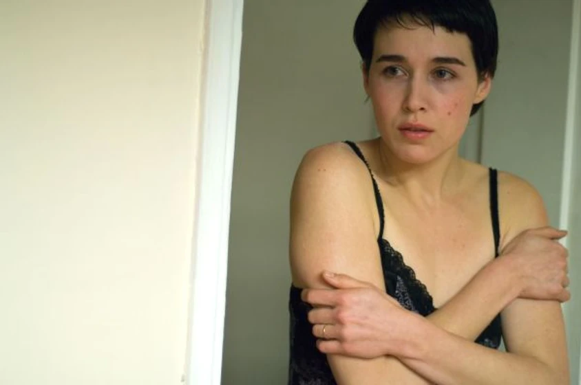 Arta Dobroshi en el-silencio-de-lorna