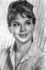 photo of person Lois Nettleton