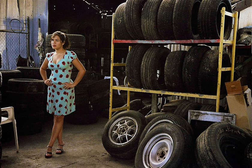 America Ferrera en secretos-de-verano-2005