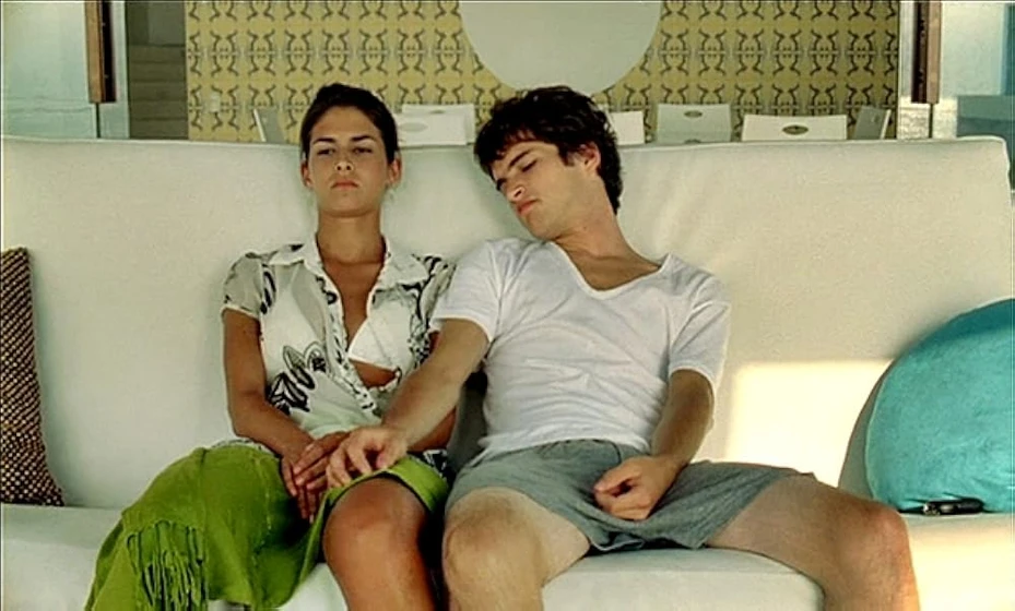 Sergio Gjurinovic y Anahí de Cárdenas en dioses-2008