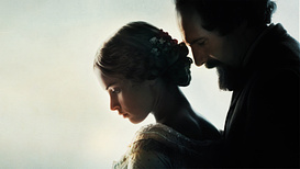 still of content The Invisible Woman