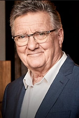 picture of actor Graeme Blundell