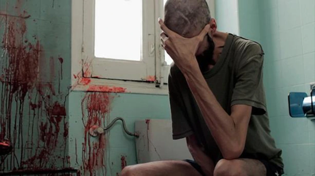 Javier Botet en al-final-todos-mueren