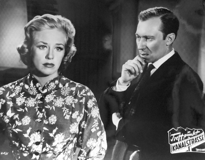 Hildegard Knef y Carl Raddatz en confesion-ante-cuatro-ojos