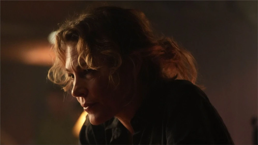 Yael Stone en wilderness