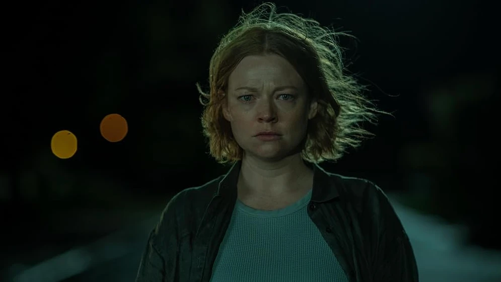 Sarah Snook en huye-conejo-huye