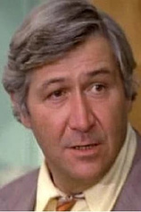 picture of actor Ralph Strait