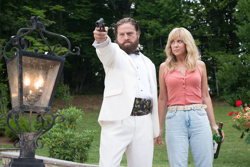 Kristen Wiig y Zach Galifianakis en De-Mentes Criminales