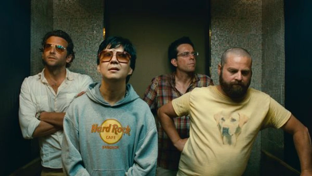 Bradley Cooper, Ken Jeong, Ed Helms y Zach Galifianakis en resacon-2-ahora-en-tailandia