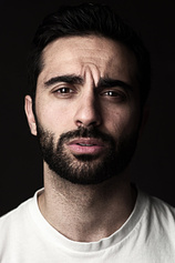picture of actor Lee Majdoub