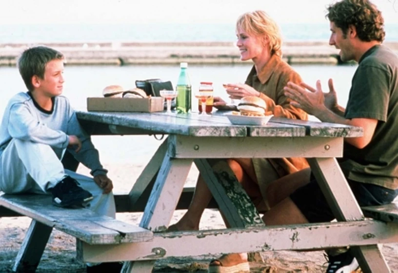 Mary Stuart Masterson y Will Rothhaar en decision-definitiva