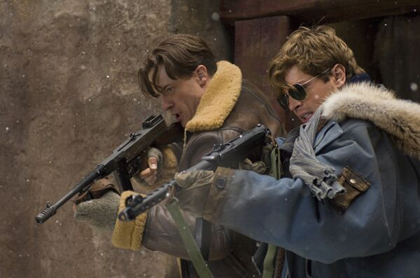 Brendan Fraser y Luke Ford en La Momia. La Tumba del Emperador Dragón