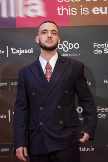 C. Tangana en la-guitarra-flamenca-de-yerai-cortes (Festival de Sevilla. Noviembre 2024)