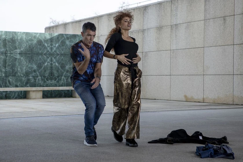 Penélope Cruz y Antonio Banderas en competencia-oficial