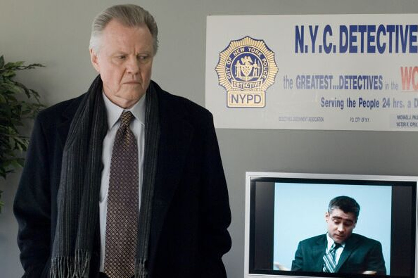 Jon Voight en Cuestión de Honor