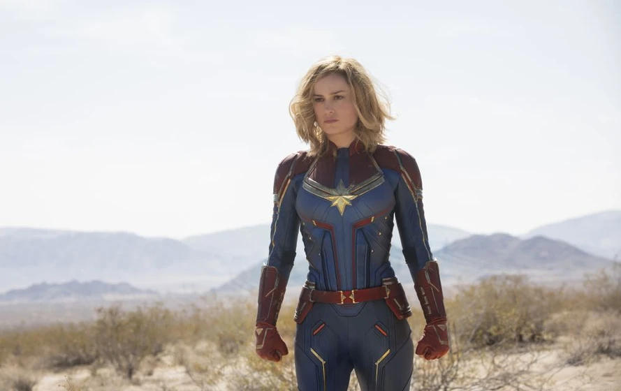 Brie Larson en capitana-marvel
