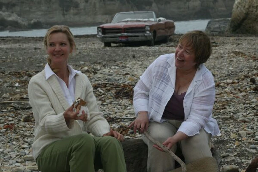 Kathy Bates y Joan Allen en el-viaje-de-nuestra-vida