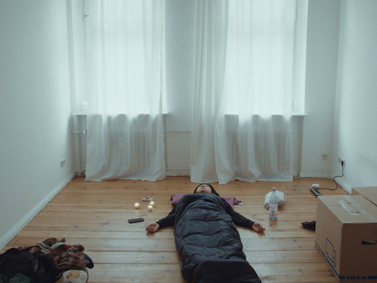 Imagen de two-mountains-weighing-down-my-chest