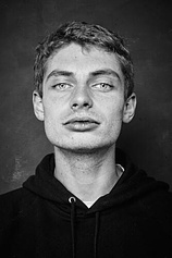 photo of person Raphaël Cohen