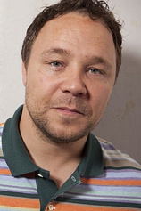 photo of person Stephen Graham