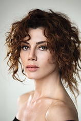 picture of actor Gökçe Bahadır