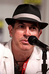 photo of person Daniel Licht