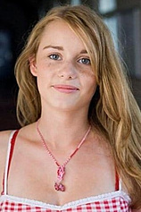 picture of actor Anna Hausburg