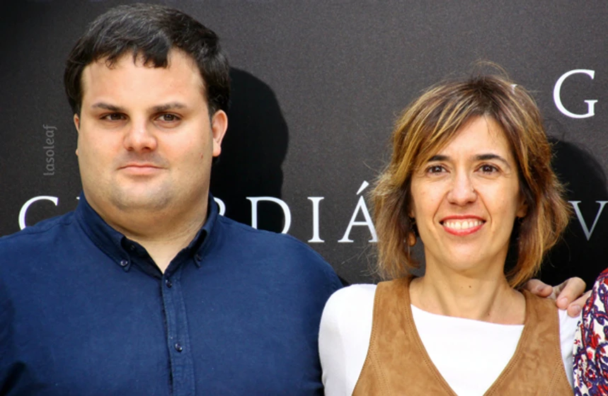 Mercedes Gamero y Adrián Guerra en El Guardián invisible