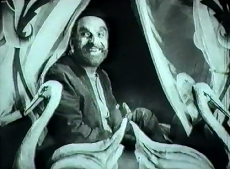 Ezzatollah Vosoogh en A Party in Hell