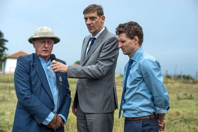 Titus De Voogdt y Peter Van den Begin en el-rey-de-los-belgas
