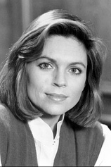 picture of actor Clare Kirkconnell
