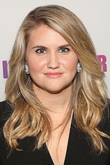 photo of person Jillian Bell