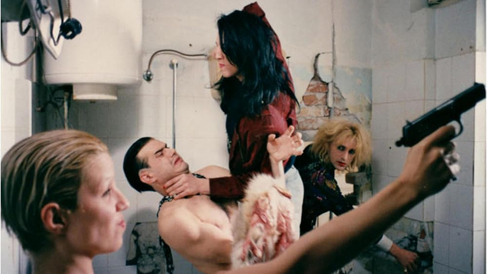 Nenad 'Džoni' Racković, Suzana Zlatanović, Vjeran Miladinović y Milja Milenković en marble-ass