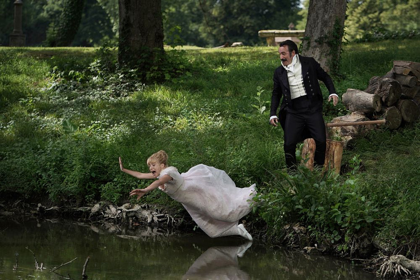 Jean Dujardin y Mélanie Laurent en Un Seductor a la francesa