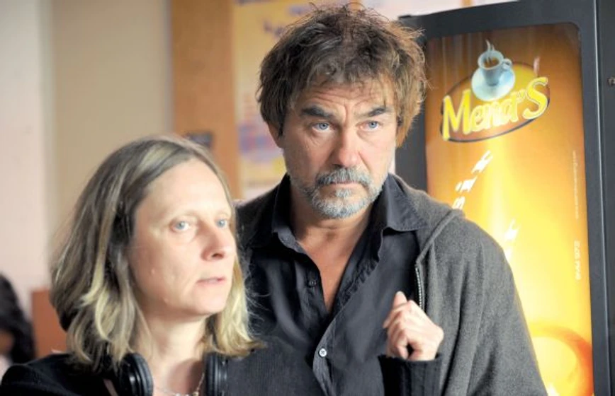 Cécile Telerman y Olivier Marchal en toda-la-culpa-es-de-mi-madre